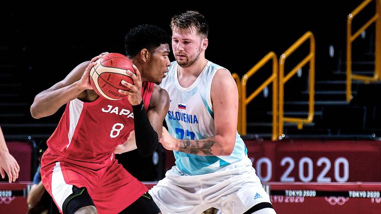 Rui Hachimura Luka Dončić SLO JAP Tokio 2020