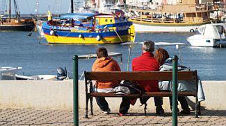 Ljudje ob morju so v povprečju bolj zadovoljni s svojim življenjem kot tisti, ki