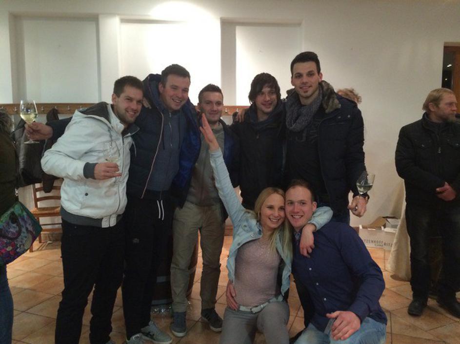 miha, Kmetija: Nov začetek, zabava