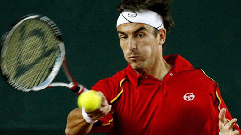 Tommy Robredo je prispeval eno izmed treh zmag.