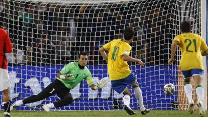 Brazilec Kaká je bil prvo ime srečanja.