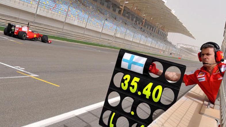 Ob Brawnu je bil na testiranjih hiter tudi Ferrari. To sta glavna favorita naših