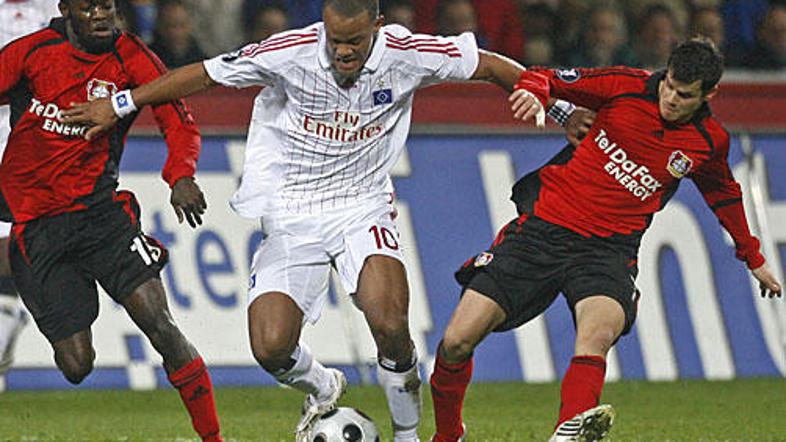 Belgijec Vincent Kompany (v sredini) se v Hamburgu ni naigral.