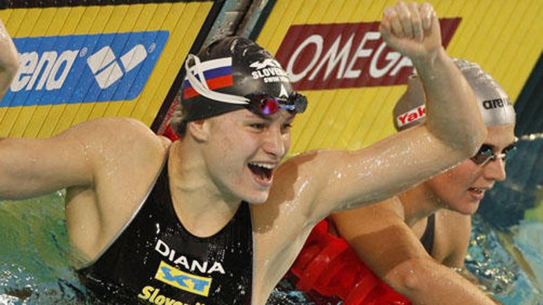 Sara Isakovič se je marca tako veselila naslova evropske prvakinje.