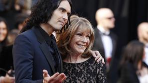 Russell Brand z mami Barbaro