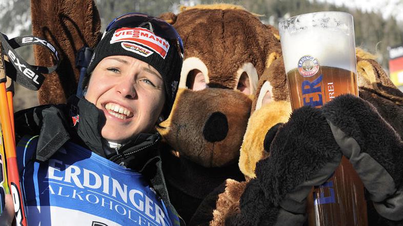 Magdalena Neuner je v Anterselvi pometla s tekmicami. (Foto: EPA)