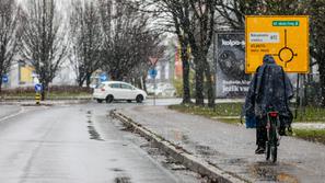 sneg, snežne razmere na cestah, sneženje