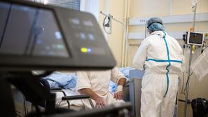 covid-19 bolnišnica Jesenice bolniki epidemija