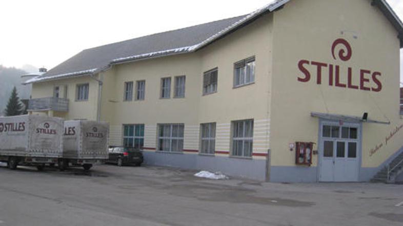 Direktor Stillesa Štefan Teraž zanika namige, da bi bil on kupec Stillesa prek d