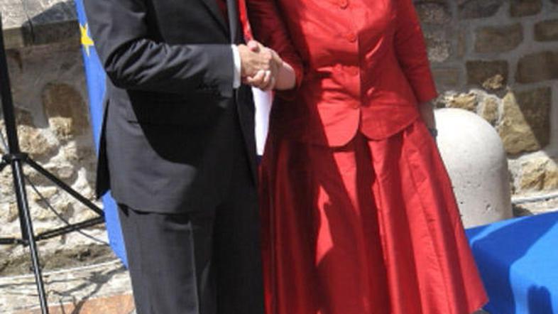 Hrvaška opozicija trdi, da so šele od slovenskih politikov slišali resnico o dog