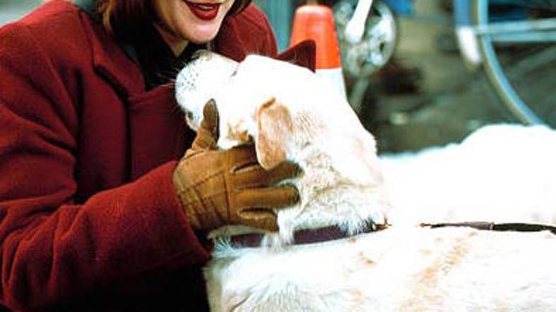 Drew je na Flossie zelo navezana.