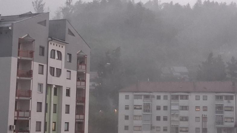 nevihta naliv veter Trbovlje