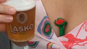 Pivo in cvetje
