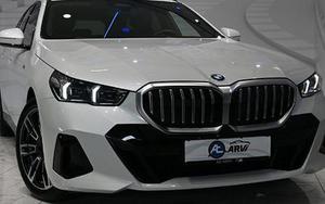 BMW serija 5 Touring: 520d -M.SPORT.RADAR-LED-KLJUKA-KAM360-KEYLESS