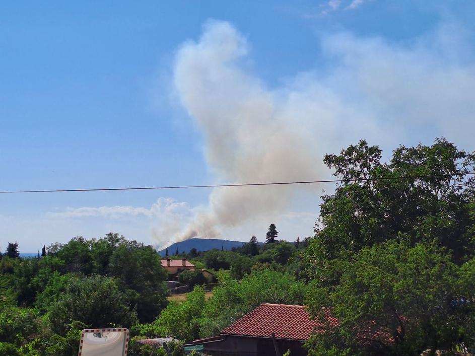 Požar na krasu 4. julij 2026