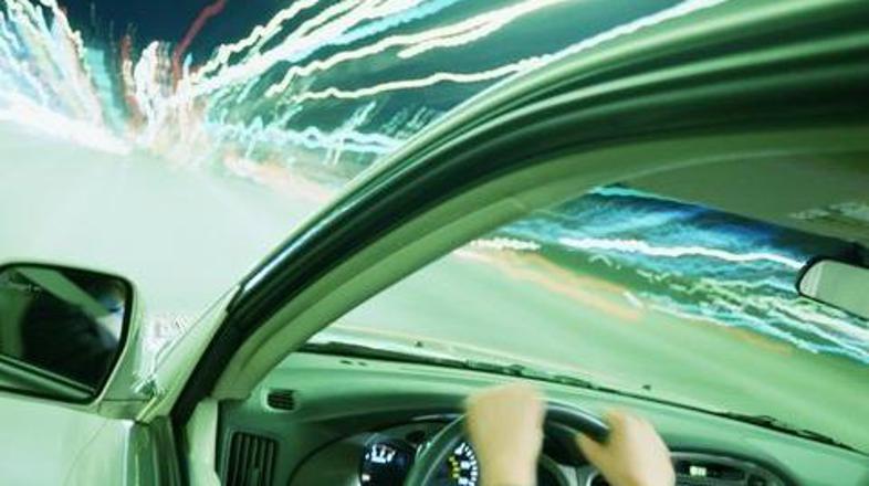 Hitra vožnja bo odslej še bolj udarila po žepu.