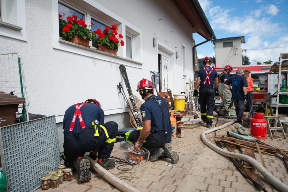 Sanacija po poplavah v Trzinu in Mengšu. | Avtor: Anže Petkovšek