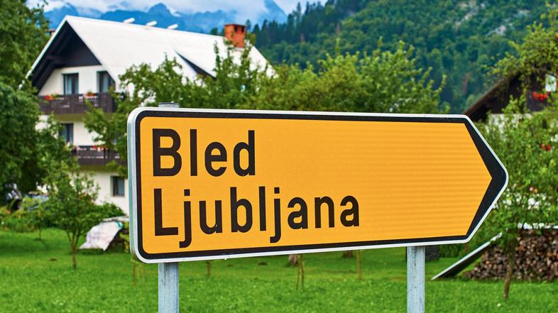 prometni znak Bled Ljubljana