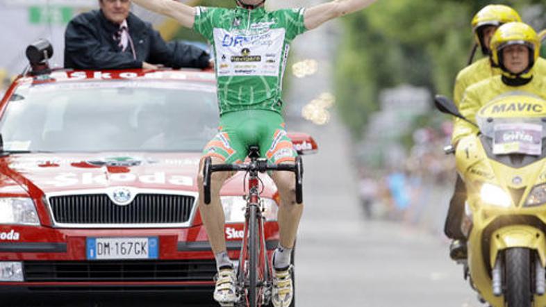 Je Emanuele Sella nedovoljena poživila jemal že na Dirki po Italiji?