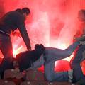 Navijači Crvene Zvezde so že večkrat povzročili nemire na nogometnih tekmah.