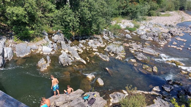 Poljanska Sora, Puštal, Škofja Loka