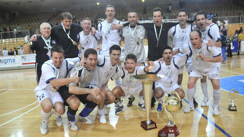 Tomi Press Bronx - Litija 4:8 (1:3)