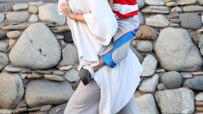 Se bo Kate omehčala in kljub vsemu obiskala triletno sestrico?