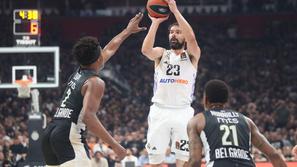 Partizan : Real Madrid