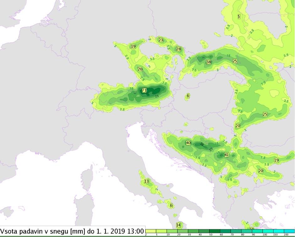 Snežna odeja 1. januarja 2019 | Avtor: Arso