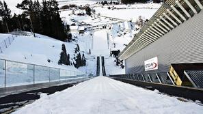 V Vikersundu je vse pripravljeno, da presežejo rekord Planice. (Foto: vikersund.