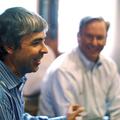 Erica Schmidta (desno) bo na čelu Googla nadomestil Larry Page. (Foto: Reuters)