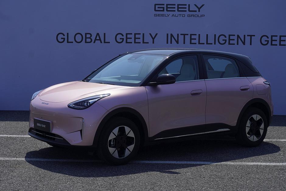 gelly EX2, geely E2 | Avtor: Matija_Janežič