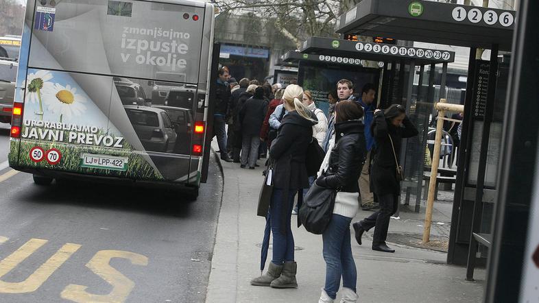 Ljubljanski potniški promet ima trenutno v voznem parku 270 vozil. (Foto: Nik Ro