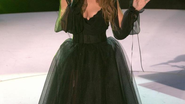 Regina je Slovenijo leta 1996 v Oslu zastopala s skladbo Dan najlepših sanj. (Fo