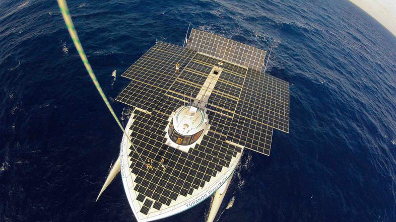 Solarna ladja Turanor