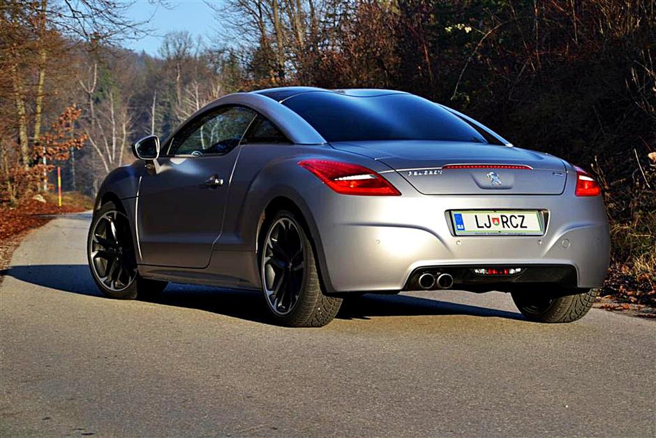 Peugeot RCZ asphalt | Avtor: Gregor Prebil