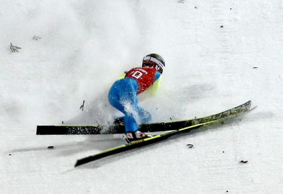 Stoch Soči 2014 olimpijske igre velika skakalnica trening padec