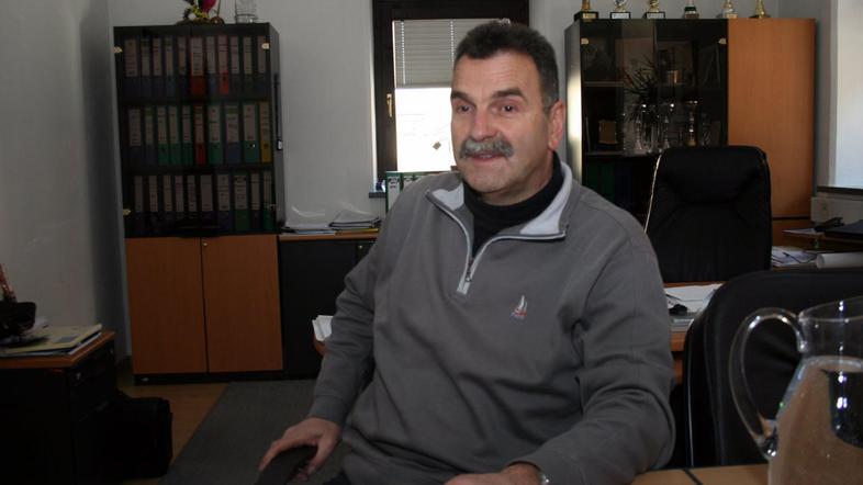 Direktor Ivan Hočevar predvideva, da bodo po tem, ko bo občina izpolnila pogodbe