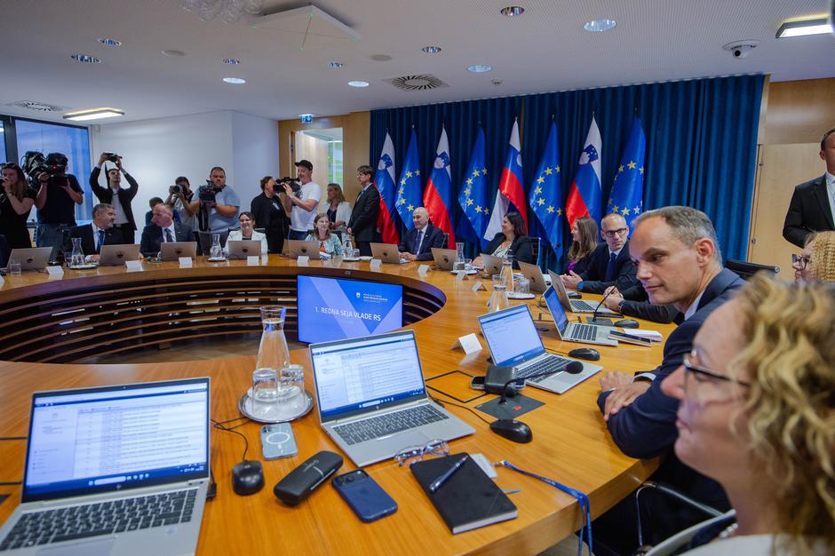 Prva seja vlade | Avtor: Anže Petkovšek