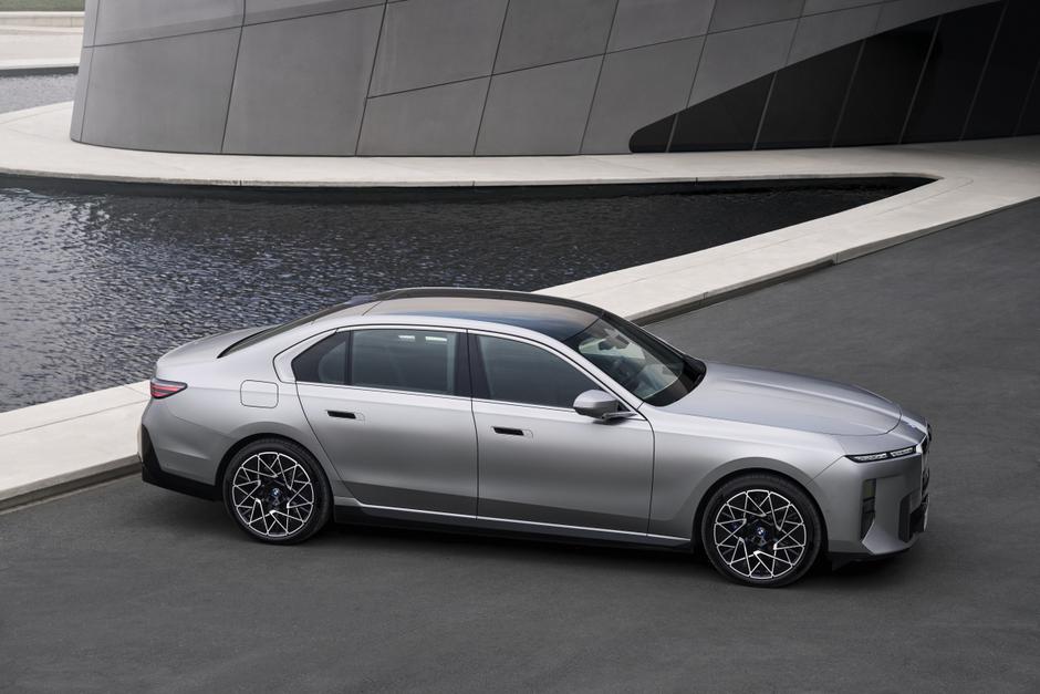 BMW serija 7 | Avtor: BMW