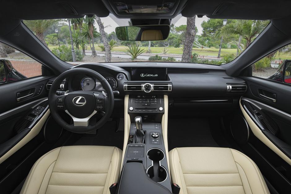 Lexus RC300h | Avtor: Lexus