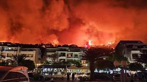 Požar pri Trogirju