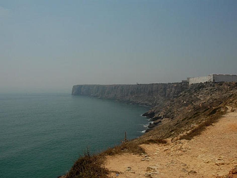 V Algarve leti tudi več nizkocenovnikov; poskusite srečo!