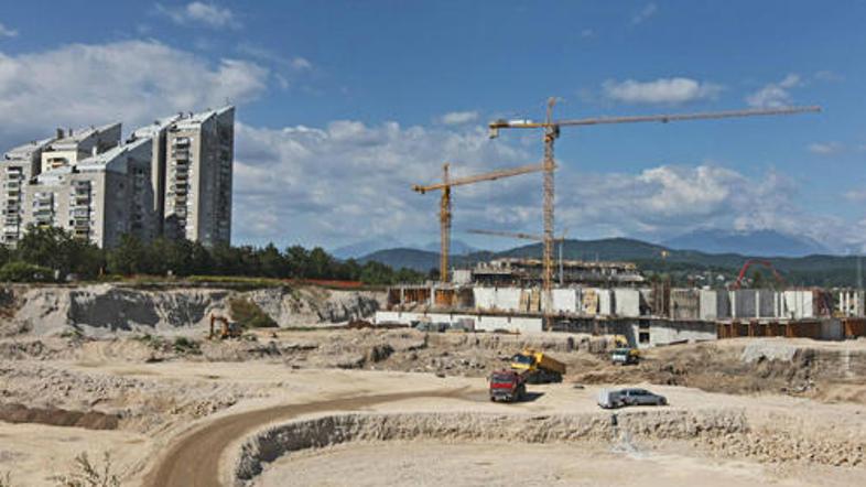 Supernova je zadolžena za pripravo predloga trgovskega centra in izbiro najemnik