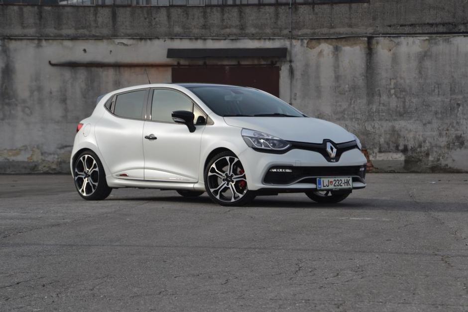 Renault clio R.S. trophy | Avtor: Gregor Prebil