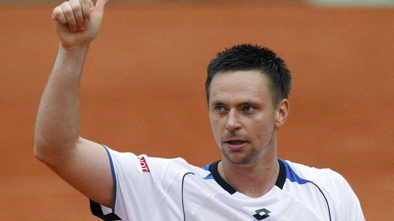 Robin Söderling se bo v fianlu Bastada pomeril z Nicolasom Almagrom. (Foto: Reut