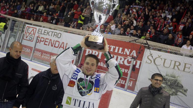 tilia olimpija prvak prvaki slavje jesenice mušič