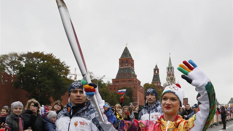 Khorkina Korkina Moskva Soči 2014 olimpijske igre bakla