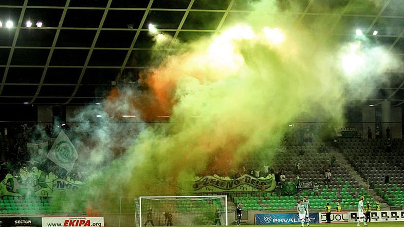 Olimpija Maribor večni derbi navijači