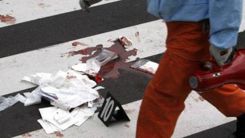 Prizorišče napada v moderni tokijski četrti